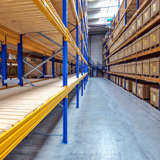 Own a warehouse and want to receive inventory from our partner stores?